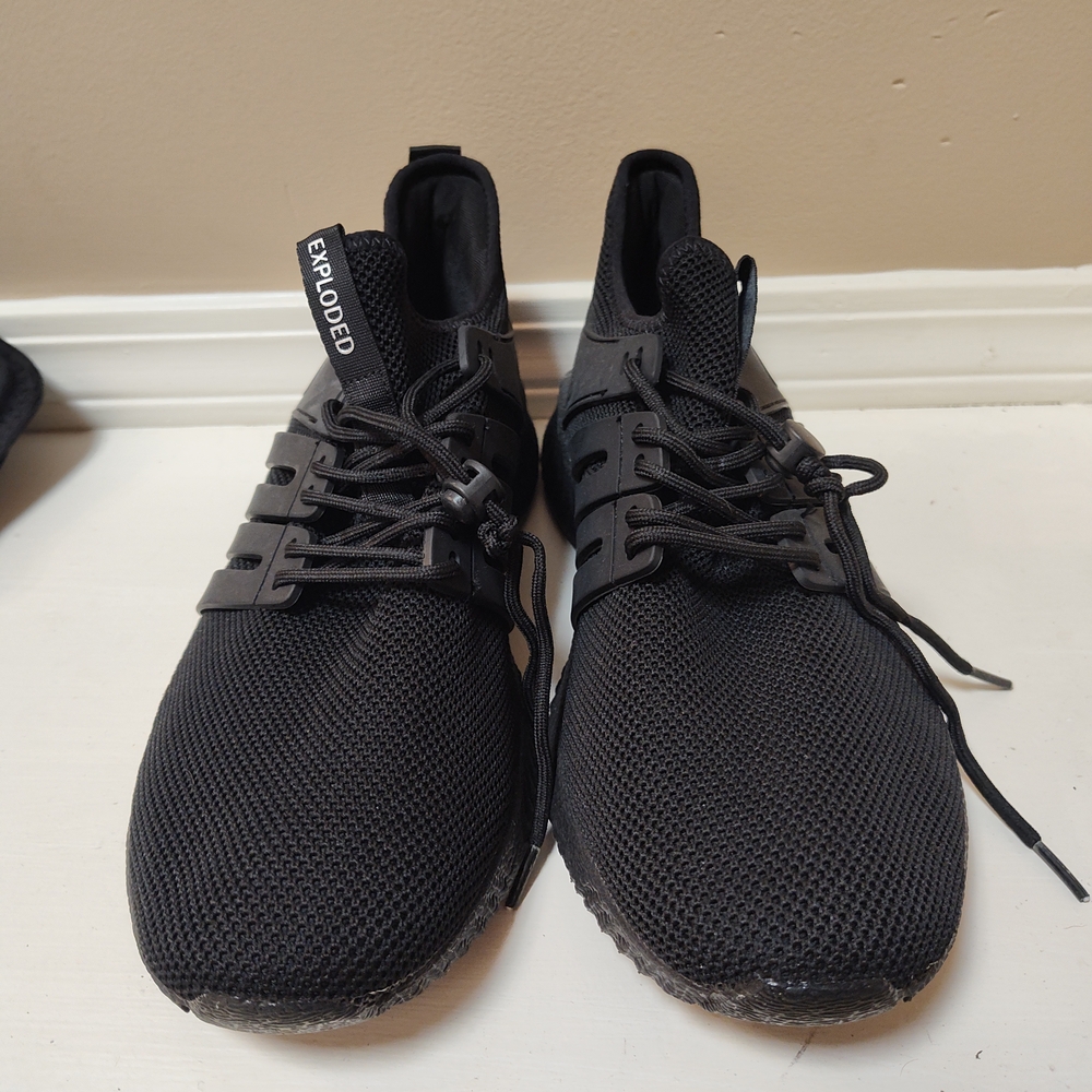 Black Men's Sneakers